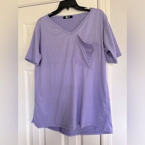 Rogue purple women’s v-neck short sleeved shirt size large